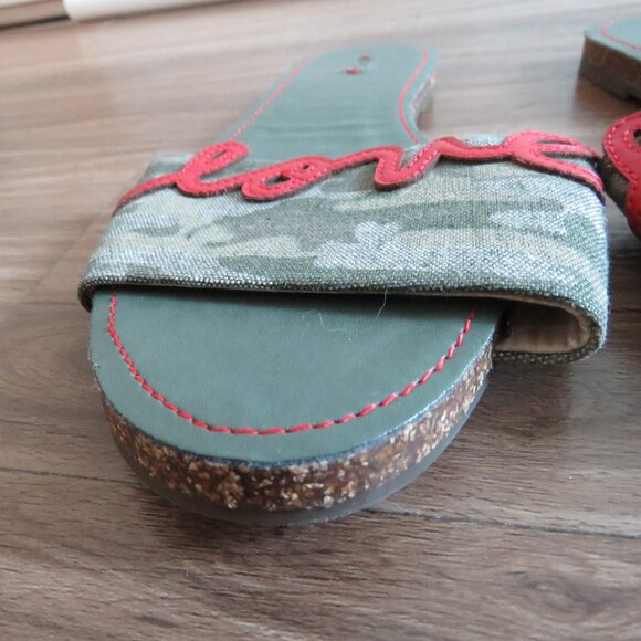 ED ELLEN DEGENERES Sharlin Camo Love Slide Open Toe Slip On Sandals - Size US 6 - Picture 6 of 10
